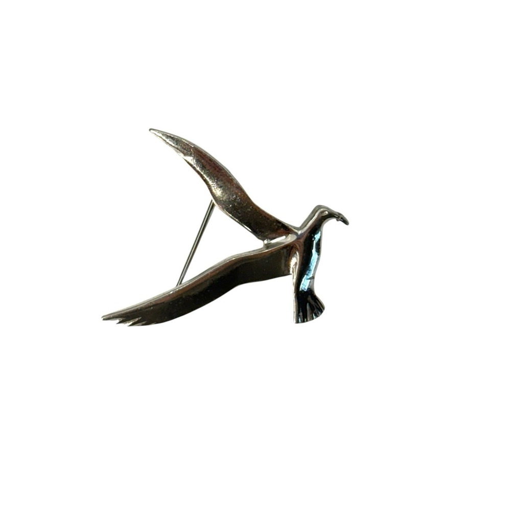 Vintage Silver Tone Elegant Flying Seagull Bird Long Wings Brooch Pin